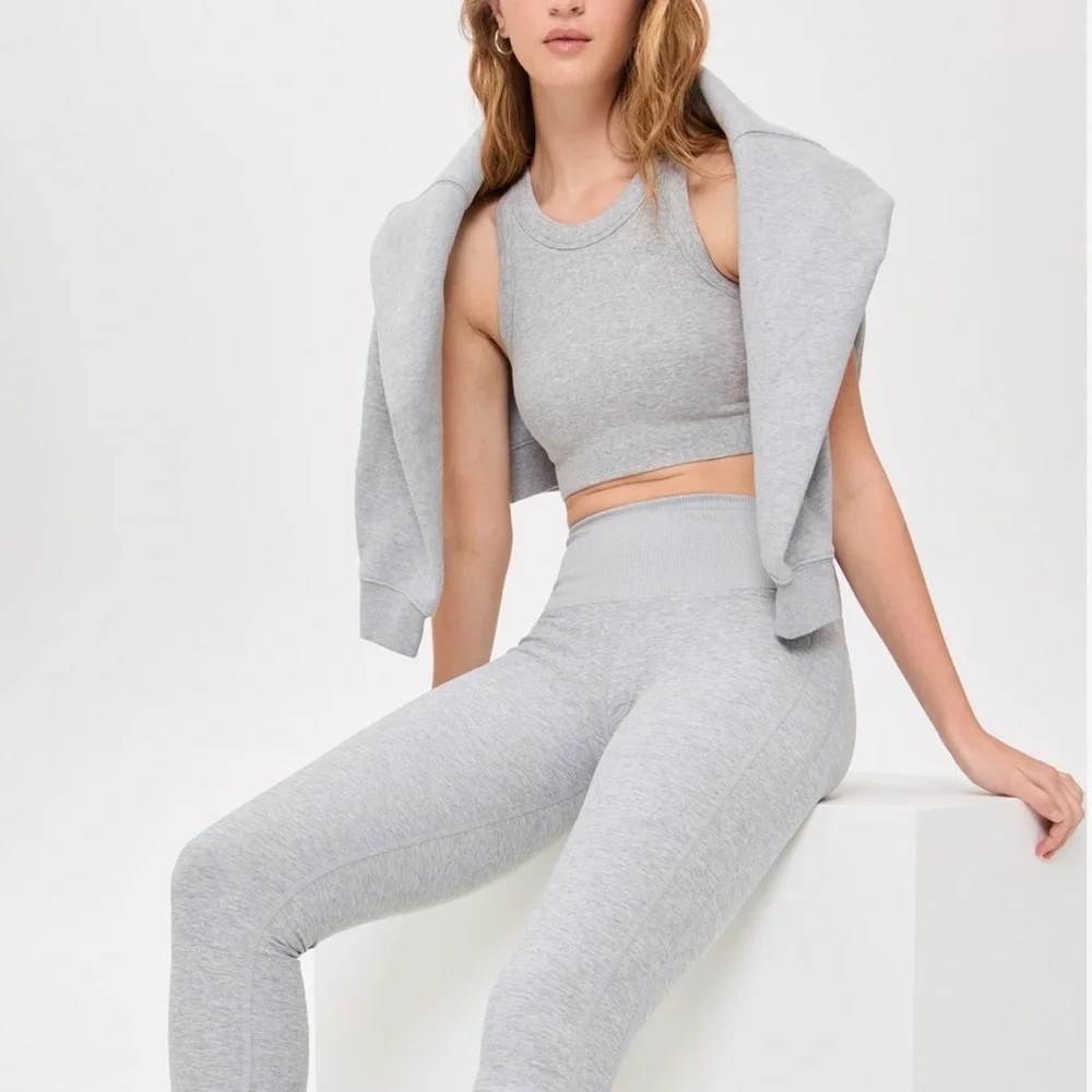 Alo Yoga Seamless Delight High Neck Bra Athletic Heather Grey